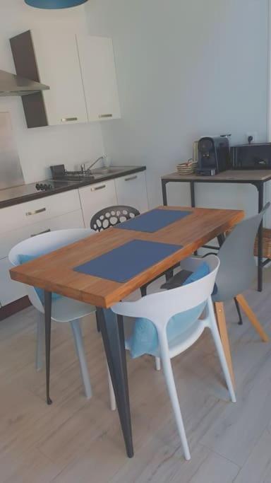 Charmante Petite Maison A 2 Pas De La Mer Maison 6 Binic Extérieur photo